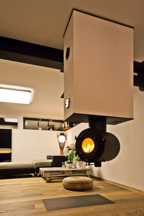 Firetube Ofen schwebend